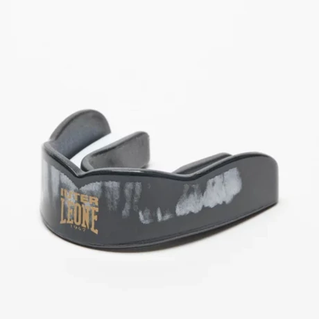 fogvedo-pd01iu-x-iuter-fekete-leone.jpg