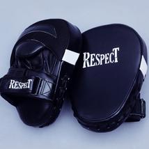 pontozo-kesztyu-hajlitott-bor-respect.jpg